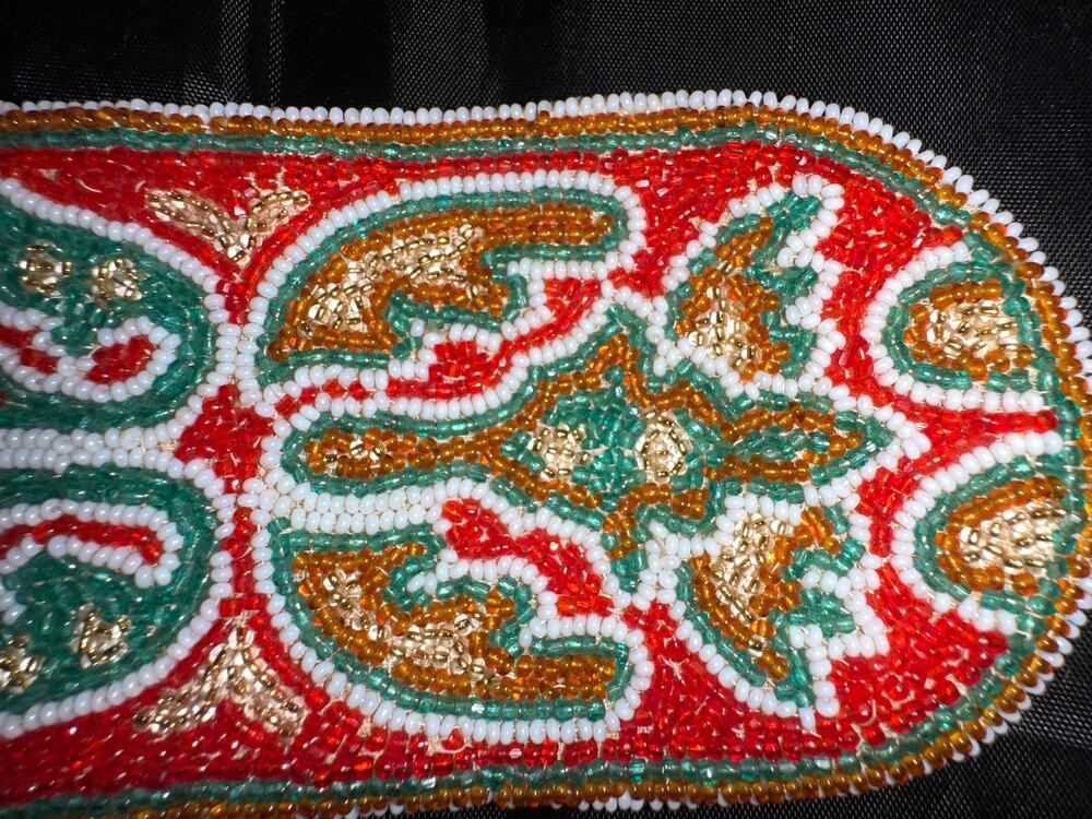 VINTAGE SPARKLING 1940's BELGIUM HAND BEADED EYEGLASSES SUNGLASSES CASE